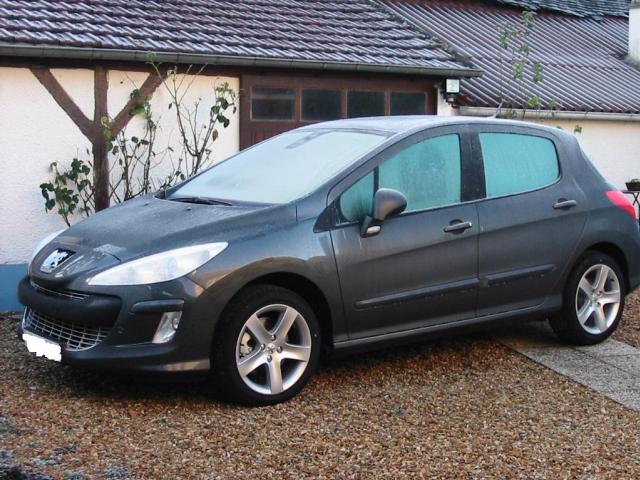 http://www.forum-peugeot.com/Forum/mesimages/21468/peugeot 308 002.jpg